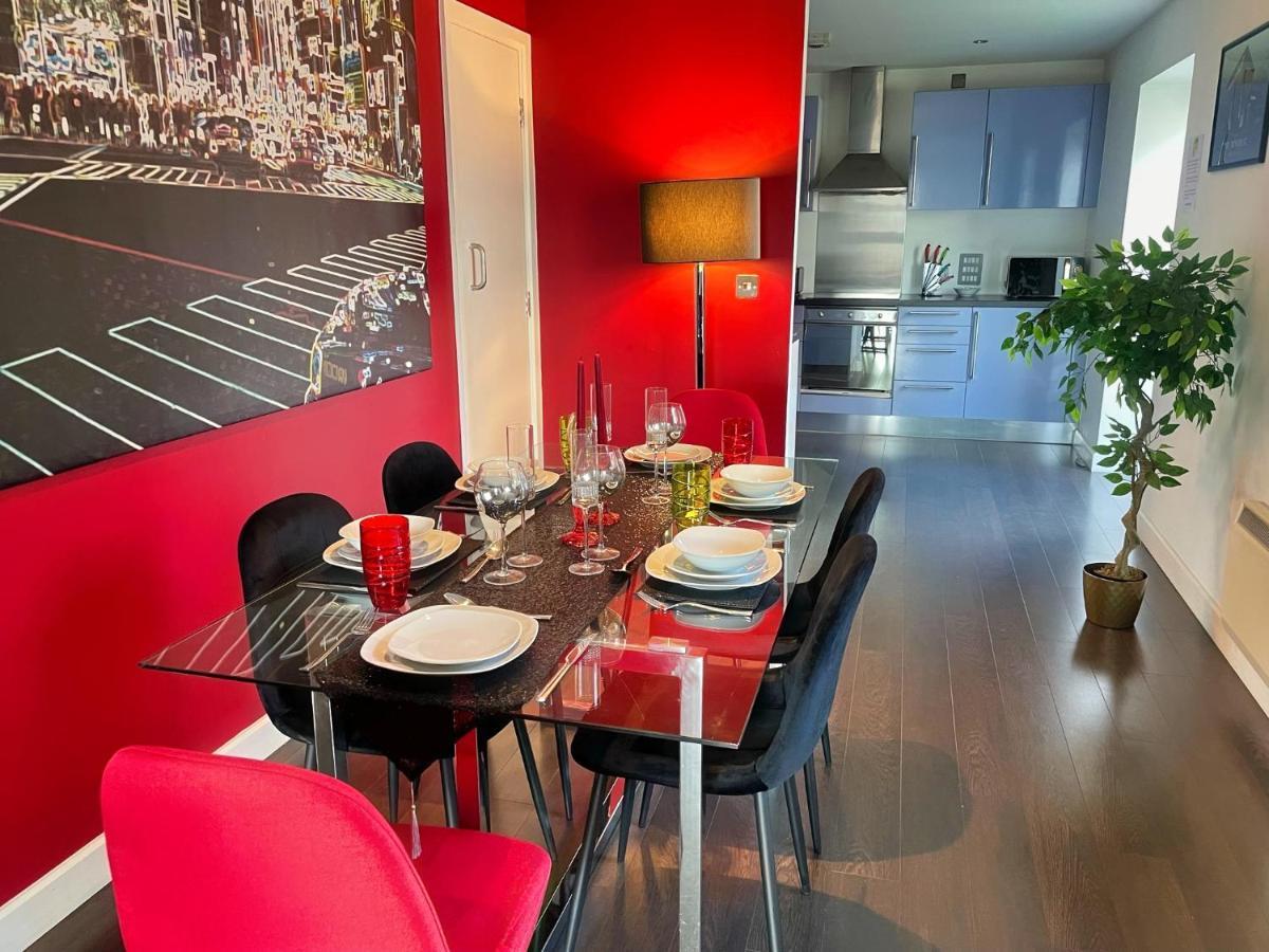 Historic Clock Tower Apartment With Rooftop Terrace And Free Secure Parking Sheffield Exterior photo